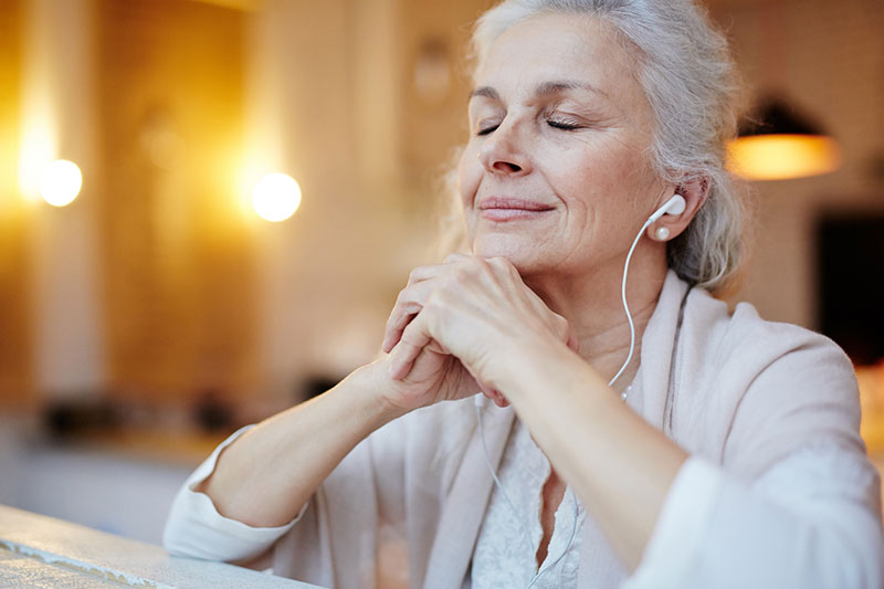 listening to music with high pitch hearing loss